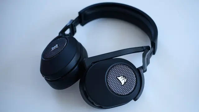 Огляд Corsair HS65 Wireless